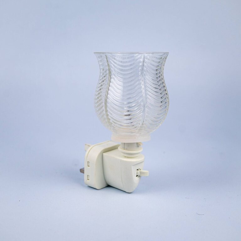 Wax Warmer Ribbed Glass Plug-in Clear