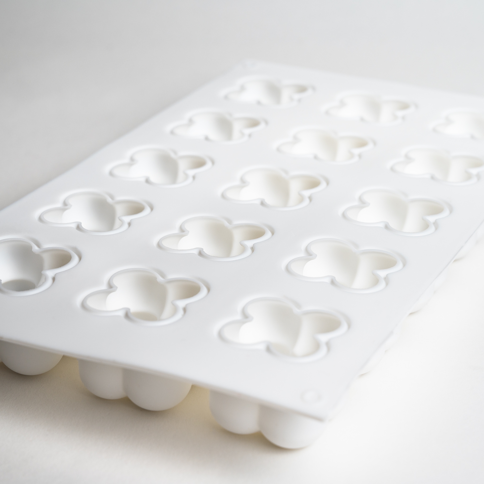 3404 Silicone Small Bubble Candle Mould - Tray of 15